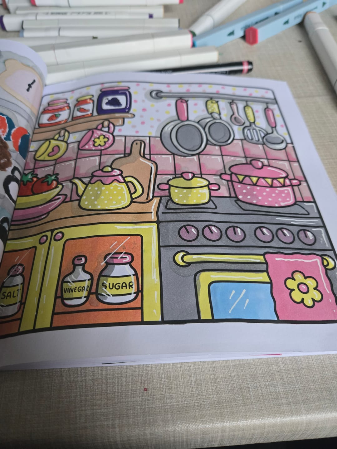 Customer photo review of Ohuhu Honolulu 6 Colors Dual Tips Alcohol Art Markers