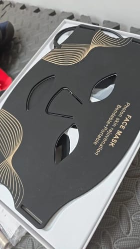 Customer photo review of Silicone LED Mask Face With Neck 7 Colors LED Photon Red Light Infrared Therapy Flexible Facial Mask Repair Skin Wireless Use