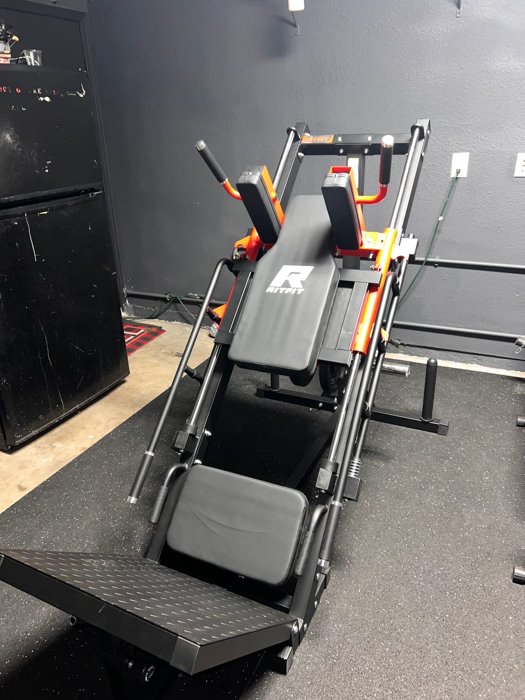 Customer photo review of RitFit BLP01 45 Degree 3-In-1 Leg Press Hack Squat and Calf Raise Machine
