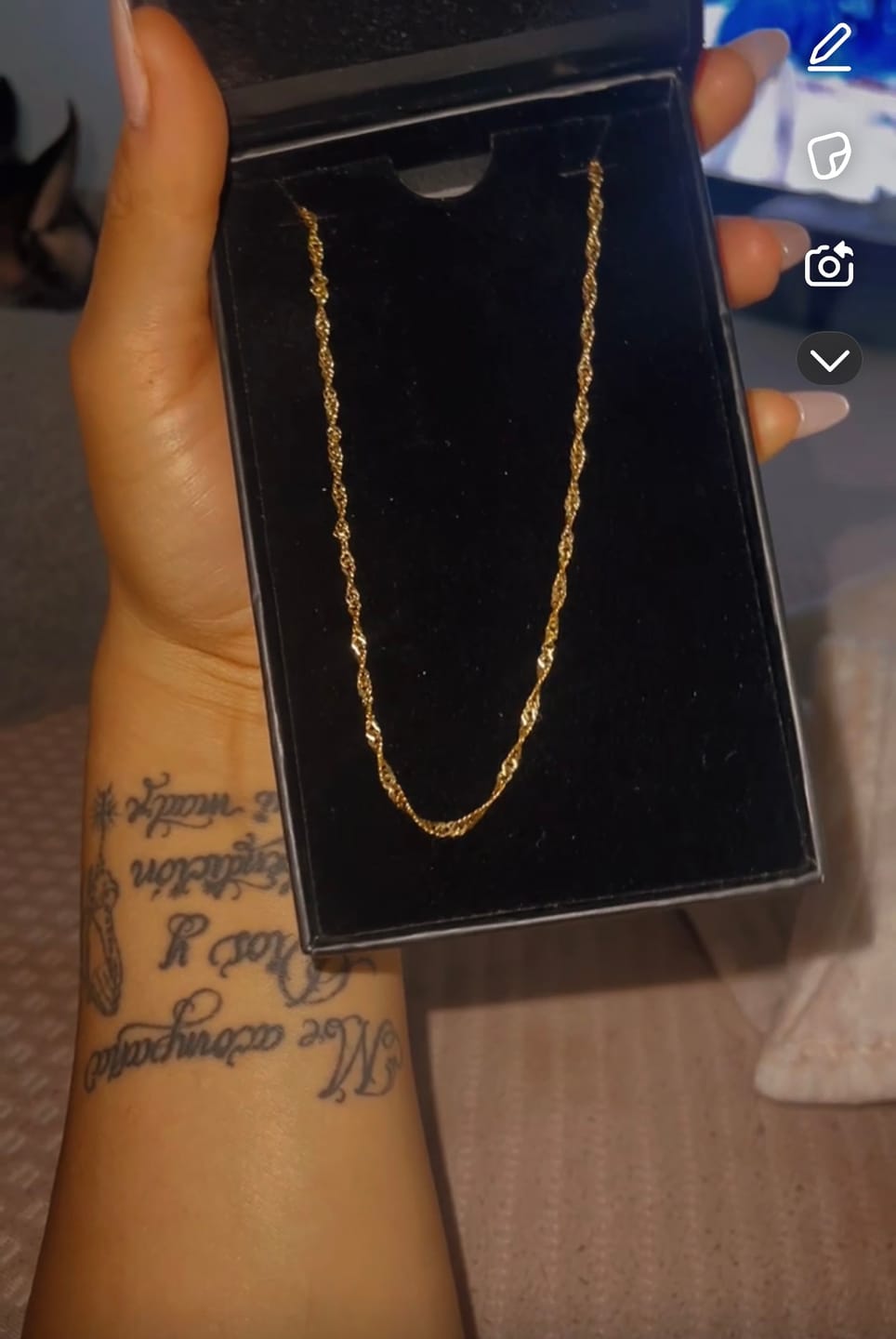 Customer photo review of Singapore Chain Necklace - 2mm