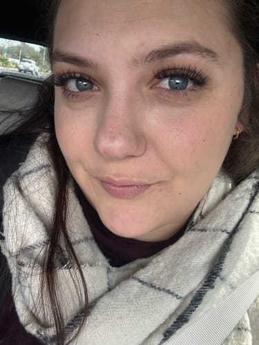 Customer photo review of Flora Lash Kit