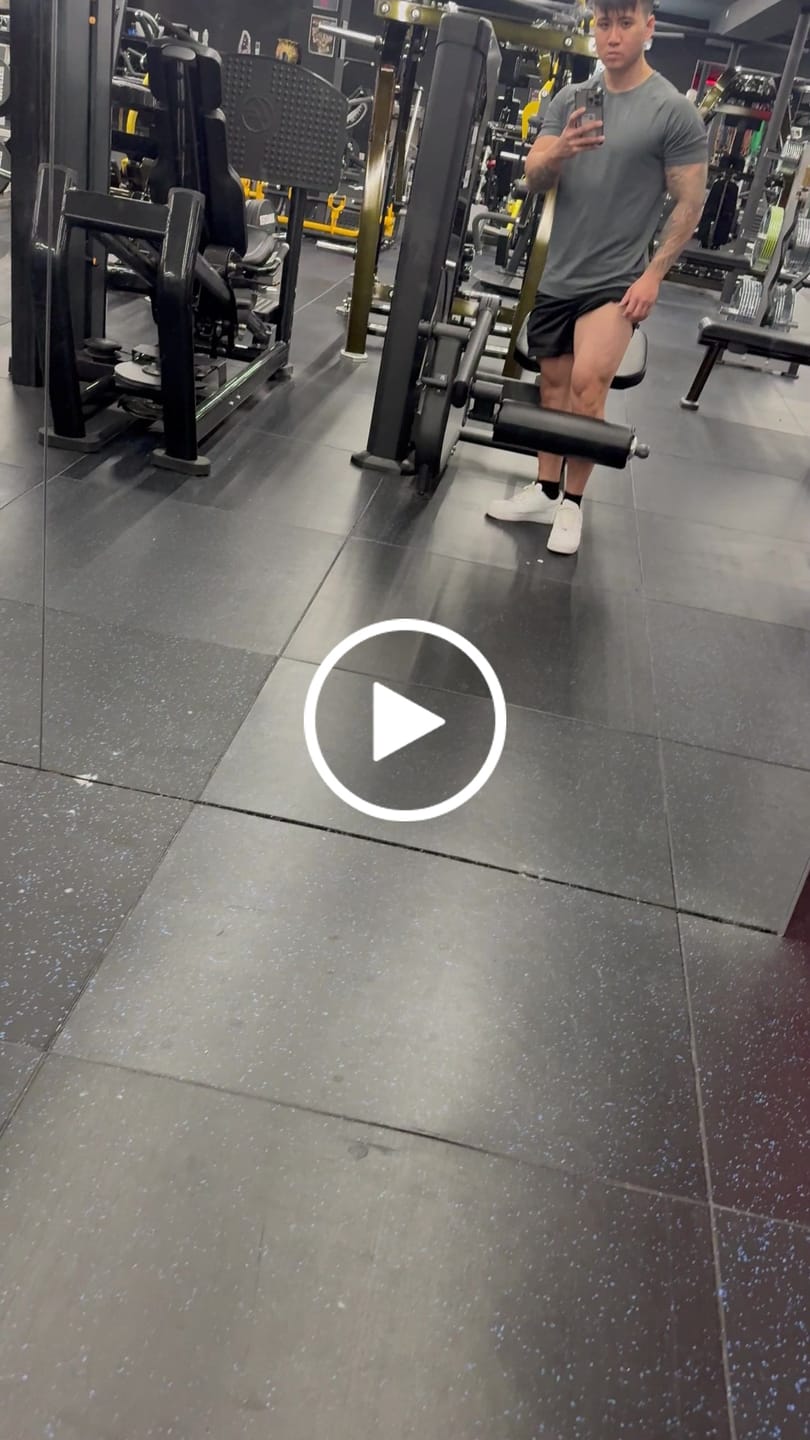 Customer video review of Essential Shorts 5" Inseam
