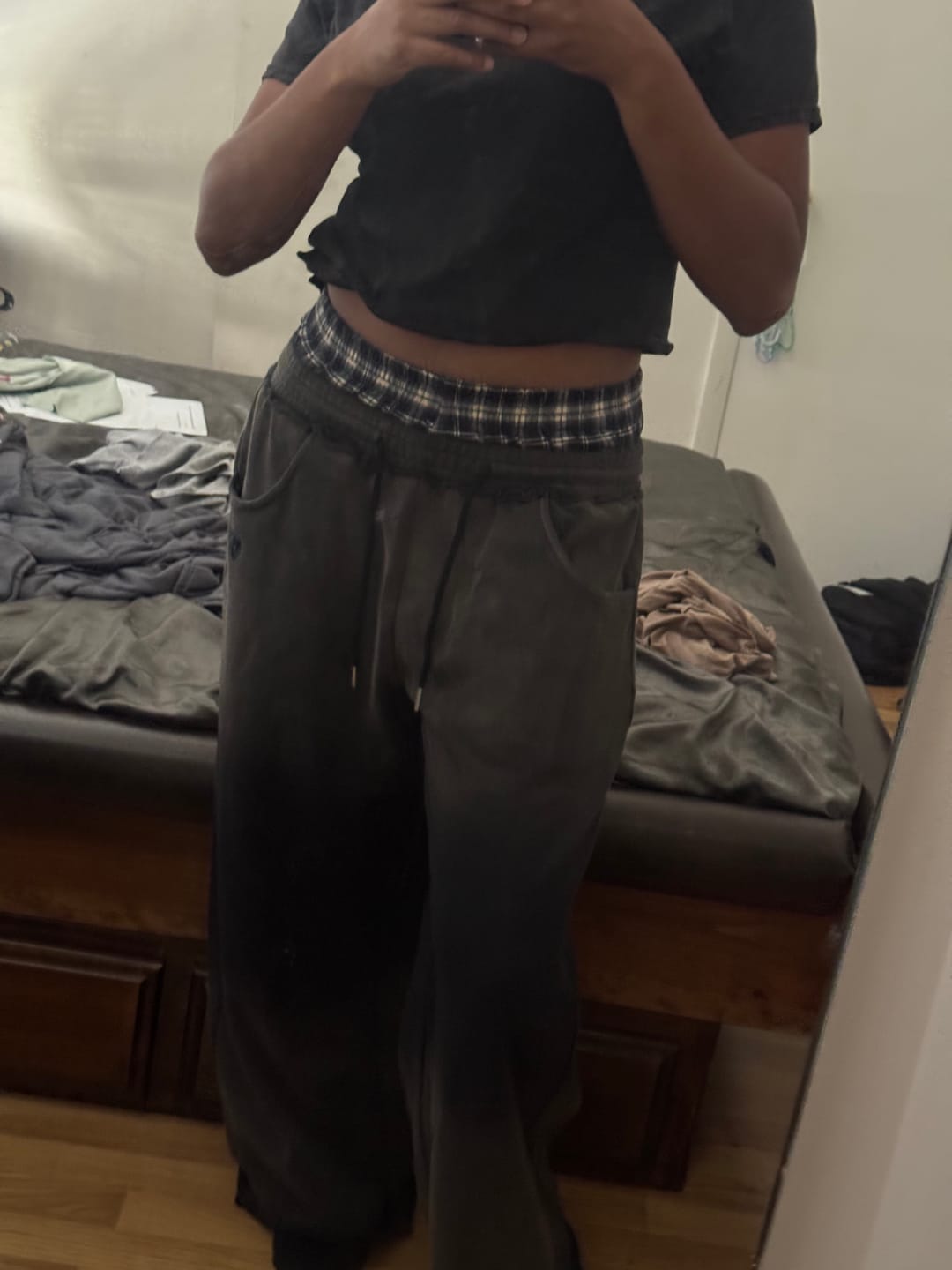 Customer photo review of Aelfric Eden Double Waist Vintage Baggy Sweatpants