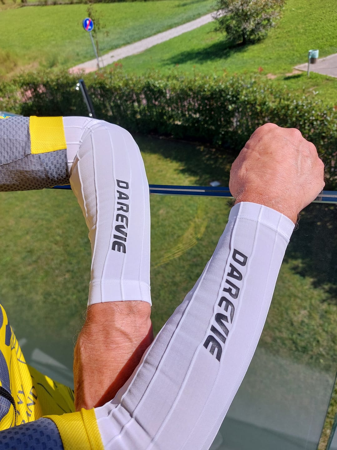 Customer photo review of AERO PRO TEAM CYCLING ARM SLEEVES