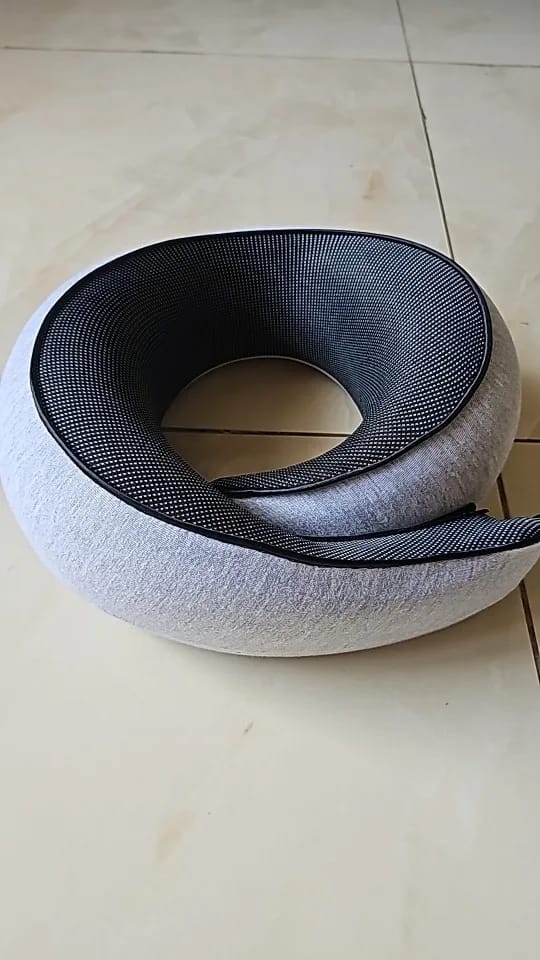 Customer photo review of Butterfly Travel Neck Pillow