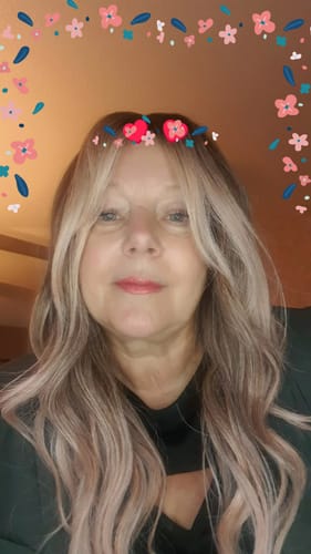 Customer photo review of JBEXTENSION 22 Inches Scalpiana Apricot 3.5X4 Hard Silky Top Natural Scalp Effect Women Wig With Bangs CLAIRE SILKY TOP APRICOT