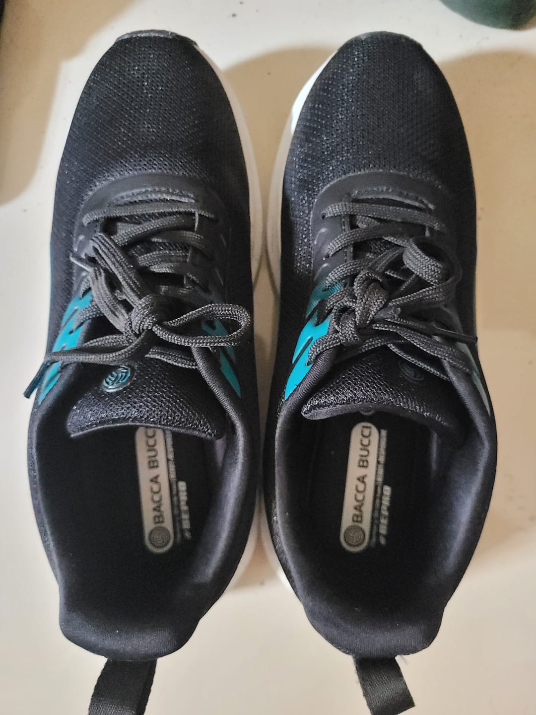 Customer photo review of Bacca Bucci Essential