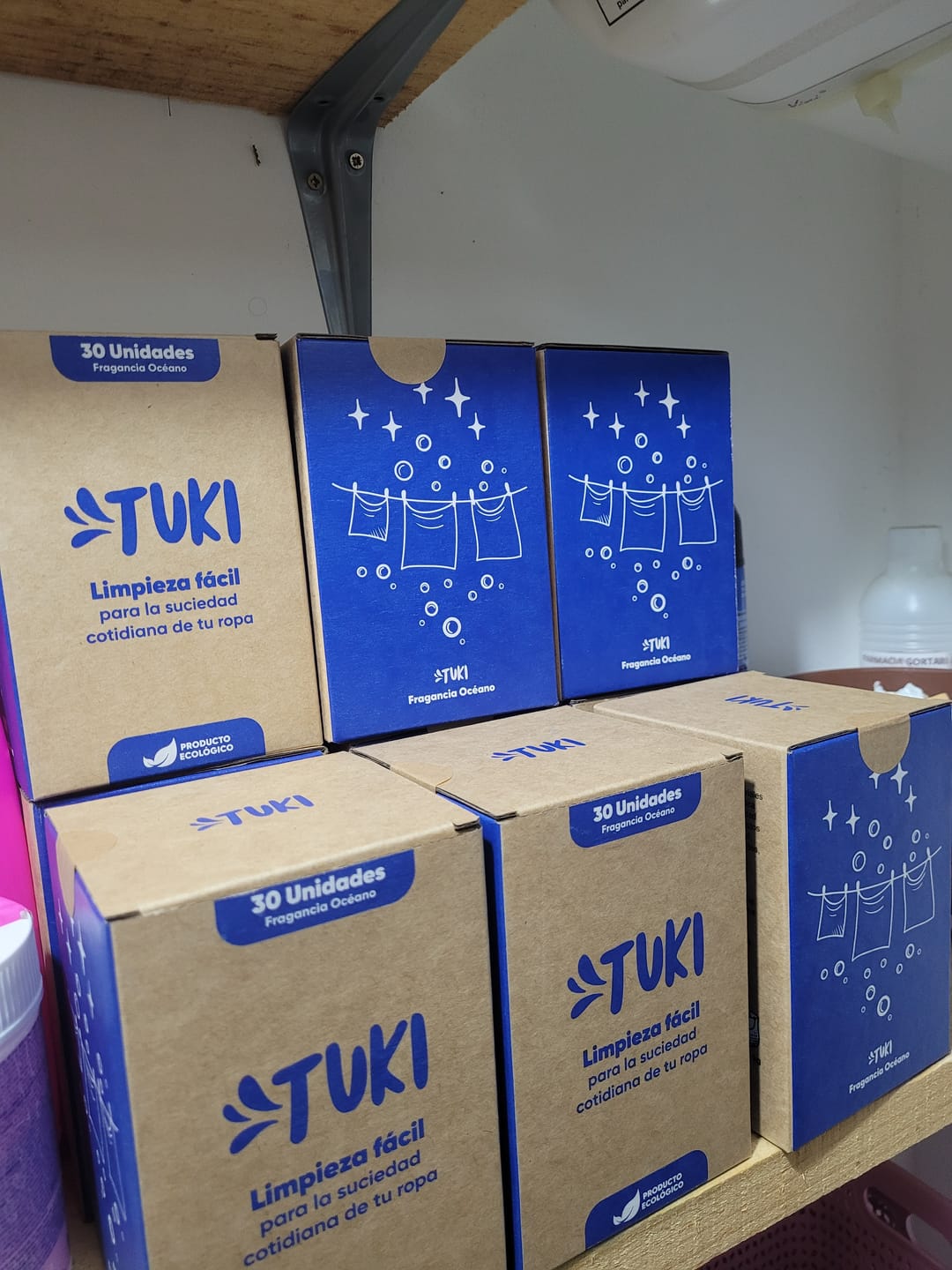 Customer photo review of Capsulas Tuki Ecológicas ♻️ 2en1 con Jabón y Suavizante