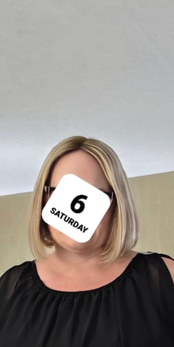 Customer photo review of Giselle Light Volume Hair Topper