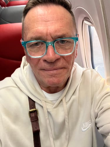 Customer photo review of 5 Pack Rectangle Reading Glasses Stylish Readers RT1804