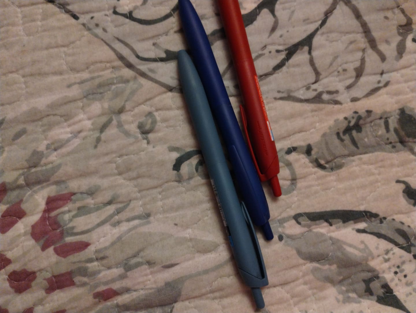 Customer photo review of Uni Jetstream - Bolígrafo Lite Touch Ink 0.5 mm