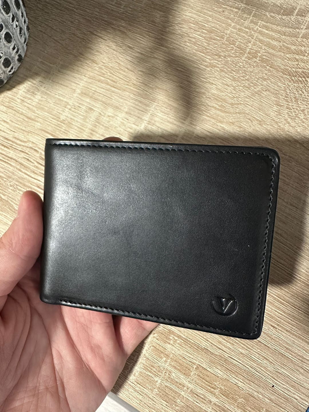 Customer photo review of Paragon VN500 Leather Wallet For Men