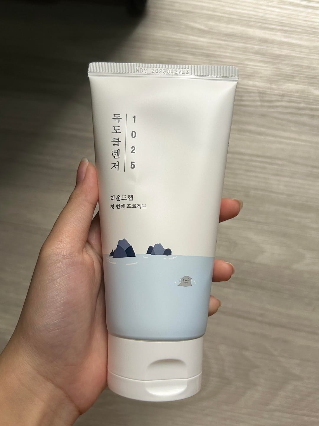 Customer photo review of 1025 Dokdo Cleanser