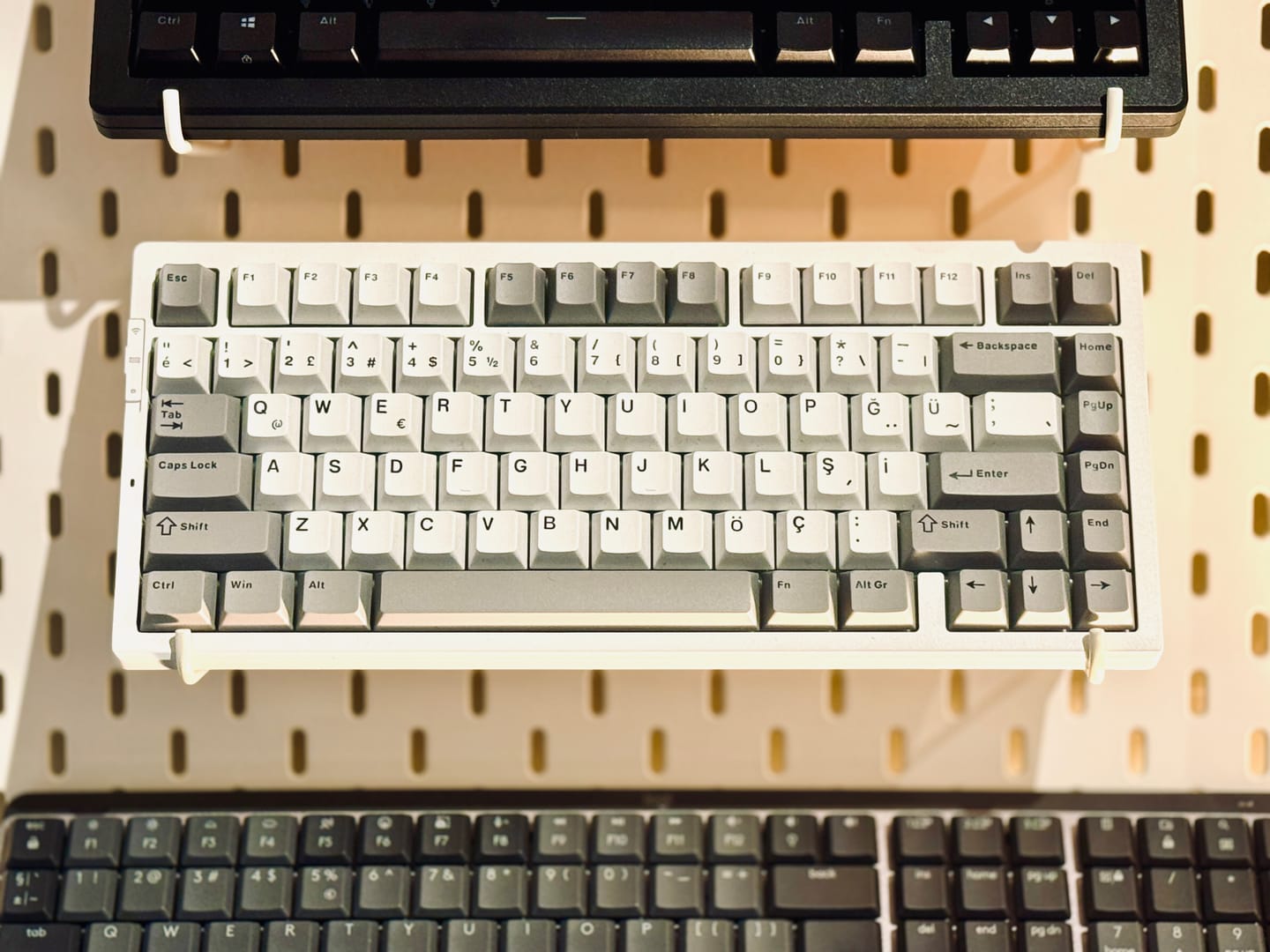Customer photo review of Wraith Çift Enjeksiyonlu PBT Türkçe Tuş Takımı