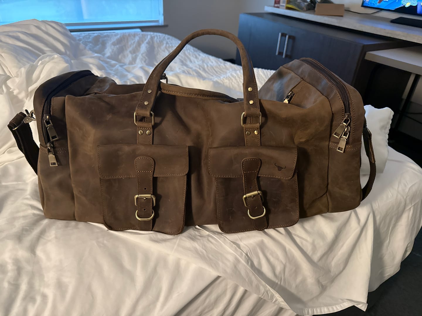 Customer photo review of Large Hunter Buffalo Leather Duffel Bag