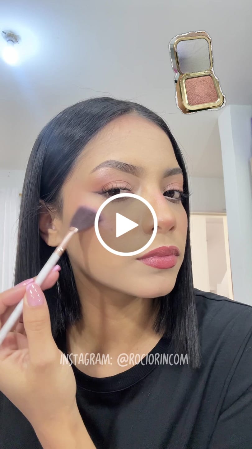 Customer video review of ILUMINADOR COMPACTO 1ST SCENE