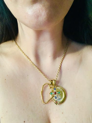 Customer photo review of COMPONI LA TUA COLLANA - RICORDATI DI SELEZIONARE I CIONDOLI CHE DESIDERI 🫶🏼