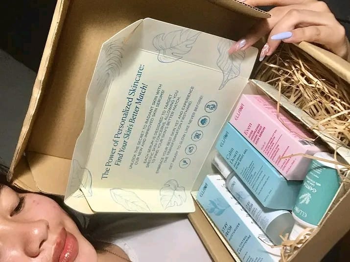 Customer photo review of Stay Fresh Moisturizer Controls Oil and Brightens