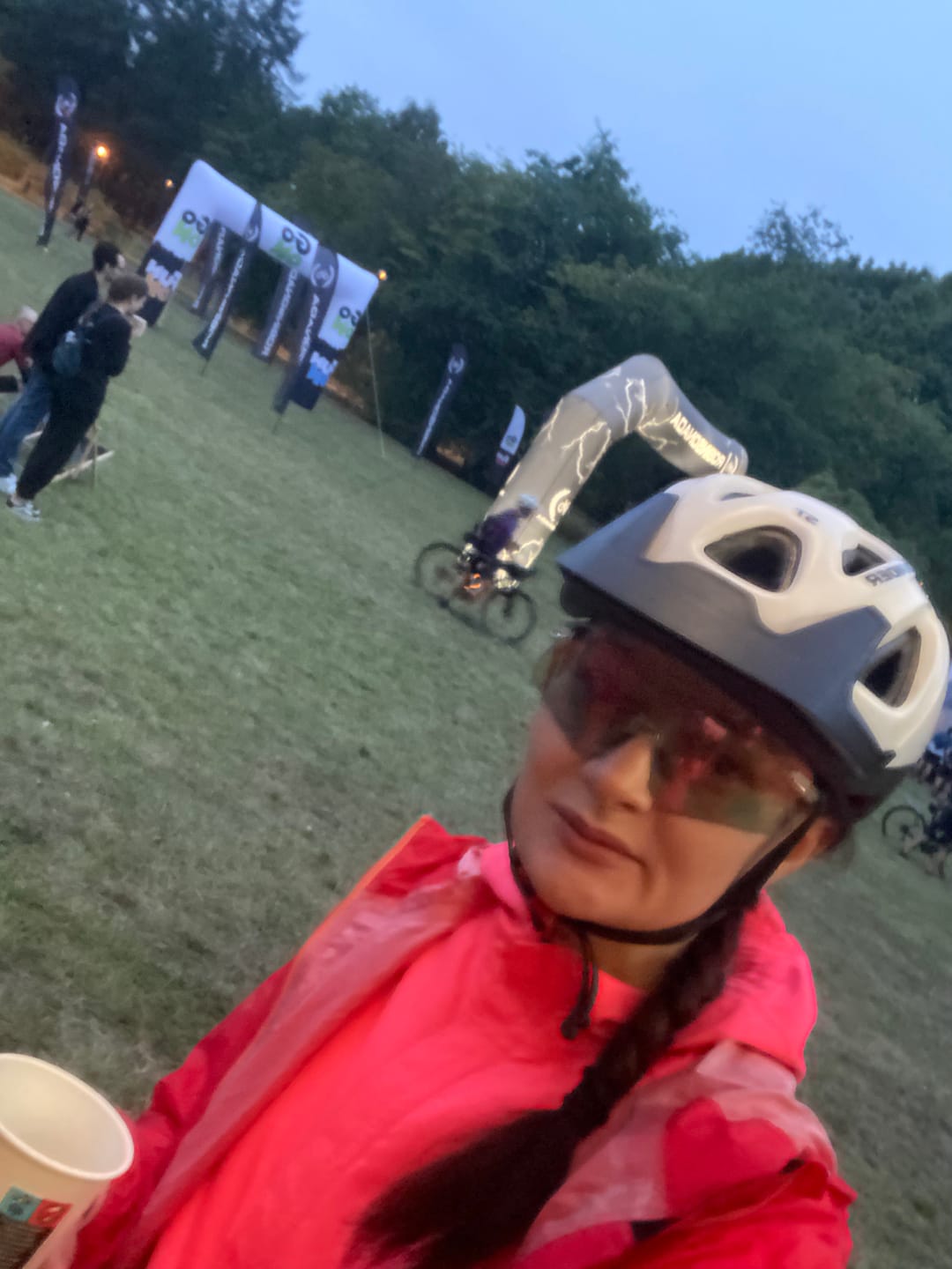Customer photo review of Okulary Rowerowe TR90 Sportowe Przeciwsłoneczne Wiatroodporne Unisex Ochrona UV400