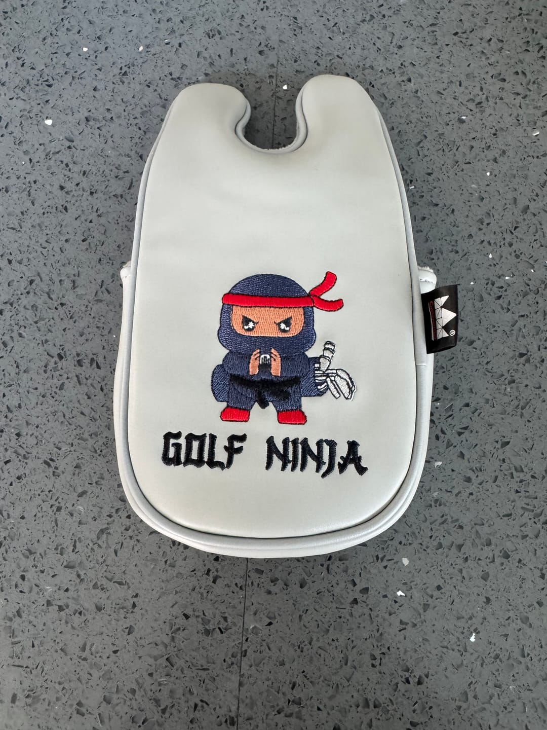 Customer photo review of Personalized LAB DF3 Custom Putter Headcover