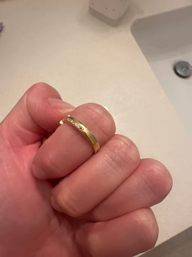 Customer photo review of Christian Gifts-Let God Be In Control Golden Cross Ring, Gifts For Women