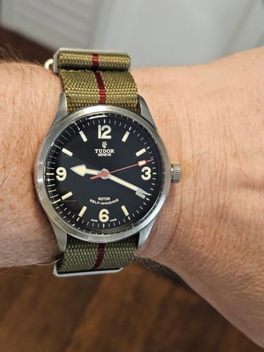 Customer photo review of Five Eye Nylon Watch Strap - Stripe