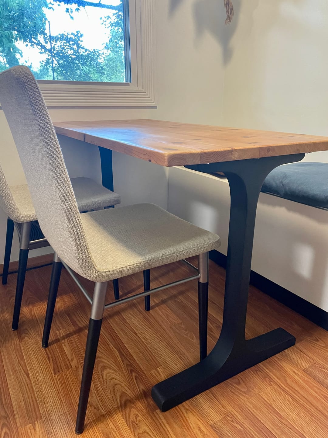 Customer photo review of Table Legs 402 Wineglass 28H Modern Dining Furniture Legs