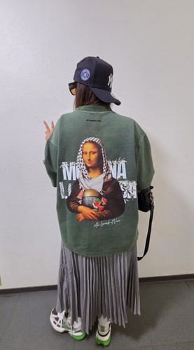 Customer photo review of Om Lisa - Green Acid Washed