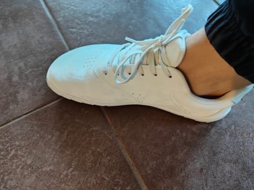 Customer photo review of Vaistoa Katu 2 | Barefoot Sneakers