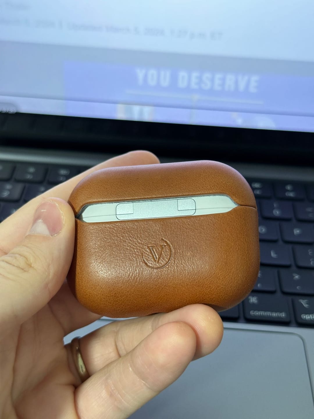 Customer photo review of Prime VN601 Leather AirPods Pro Case