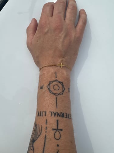 Customer photo review of CROSS BRACELET | 18K Gold