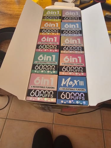 Customer photo review of Fizzy Max III 6en1 60000 Puffs Vape Desechable