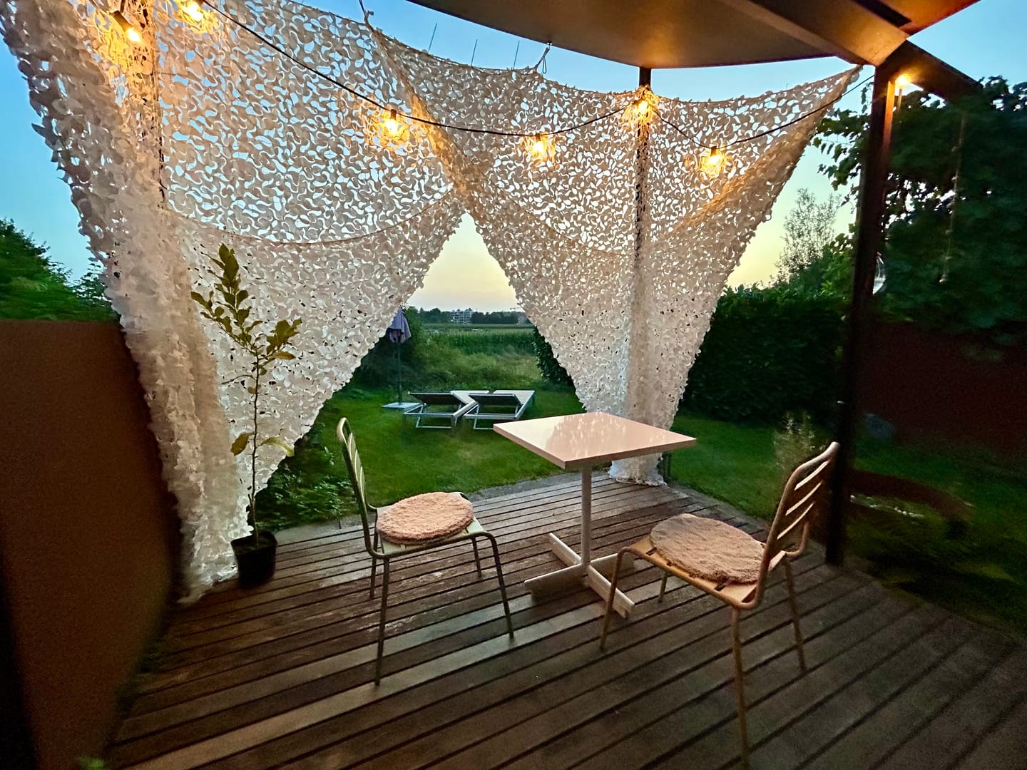Customer photo review of Weiß Tarnnetz