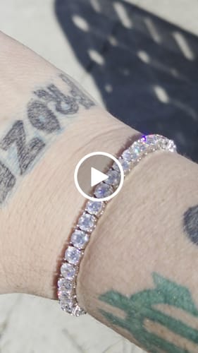 Customer video review of VVS Tennis Bracelet 14K Gold (ALL SIZES)