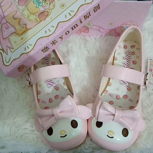 Customer photo review of Pink Lolita round toe low heel shoes
