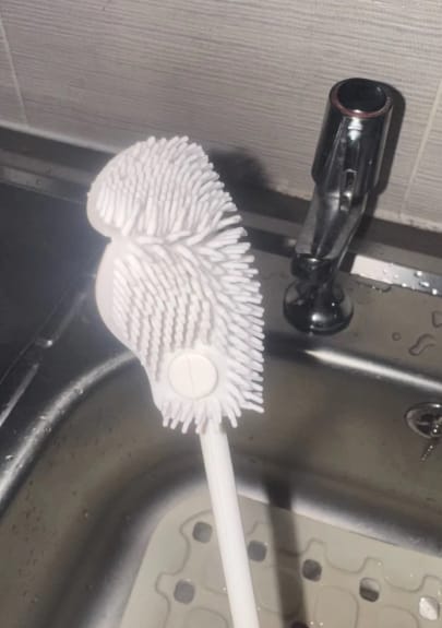 Customer photo review of Foldable Cleaning Silicone Brush