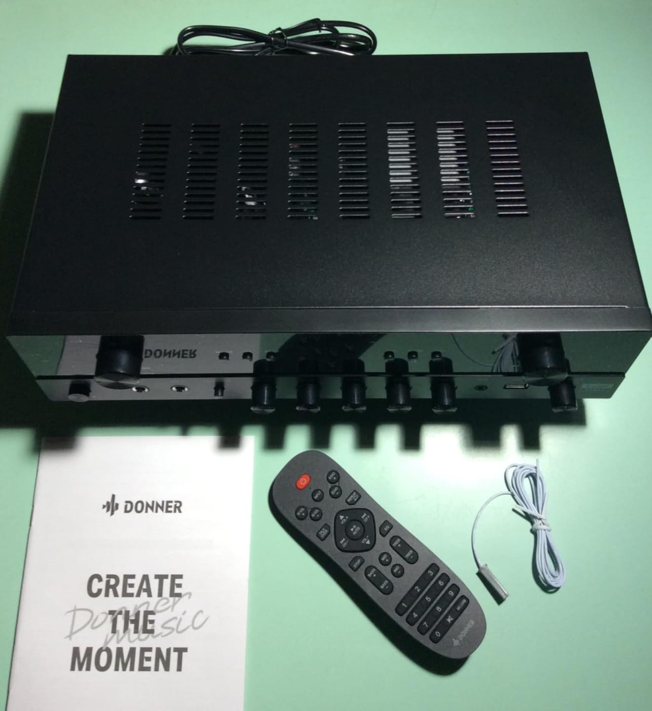 Customer photo review of Donner MAMP2 Puissant Amplificateur 2 Canaux
