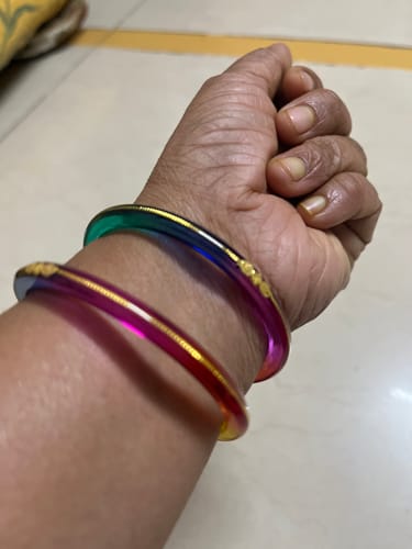 Customer photo review of A Colorful Set for Every Occasion!" - 916 22k Hallmark (Multicolour)
