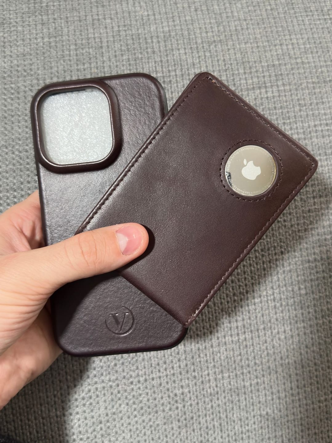 Customer photo review of iPhone 16 Series Elite Leather Case