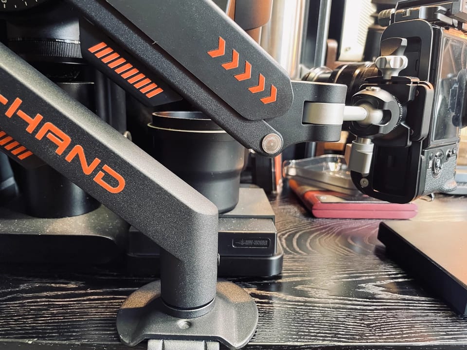 Customer photo review of Floating Hydraulic Camera Articulating Arm Stand