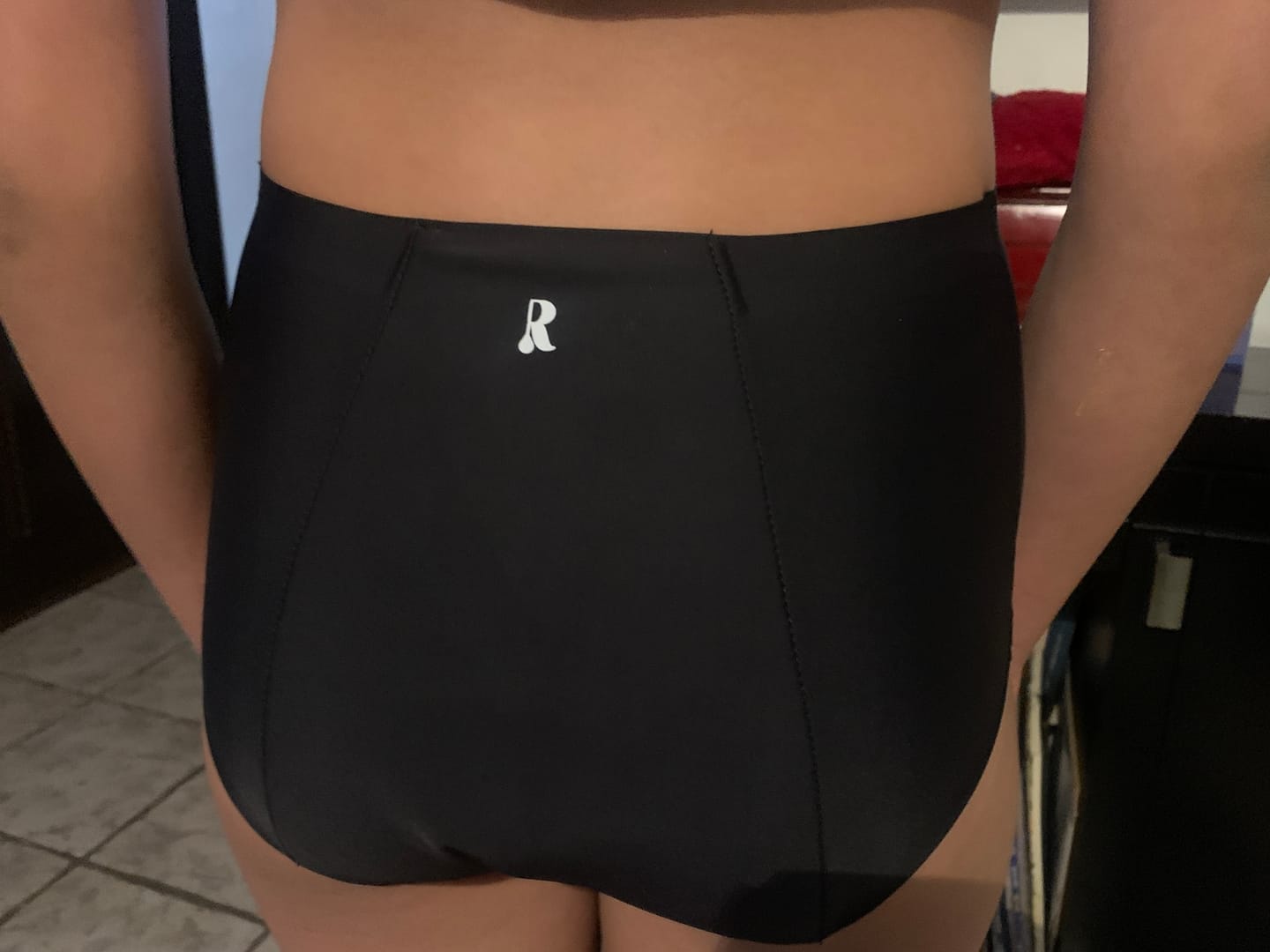 Customer photo review of Valeria - Abundante Para niñas