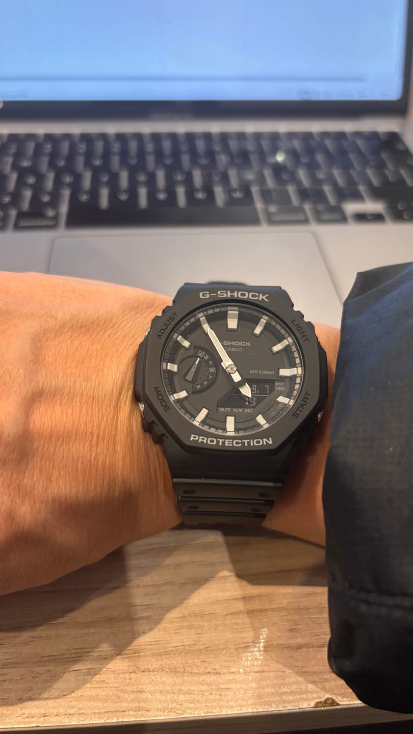 Customer photo review of Reloj Casio G-Shock Royal Oak "Casioak" GA-2100-1AJF Carbon Core Negro JDM