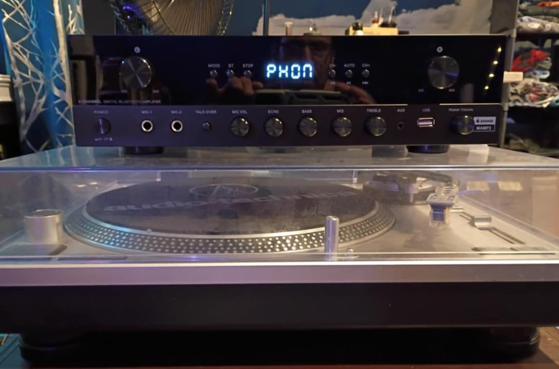 Customer photo review of Donner MAMP2 Puissant Amplificateur 2 Canaux