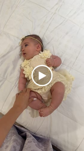 Customer video review of Emma Romper