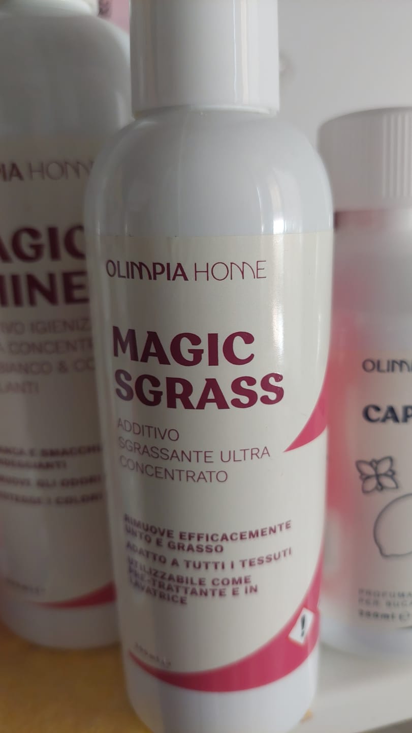 Customer photo review of Magic Sgrass - Additivo Sgrassante Ultraconcentrato Ml.200