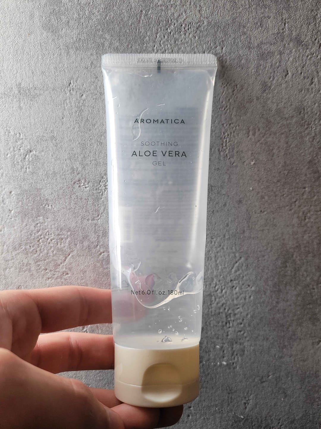 Customer photo review of Organiskais ādu mitrinošais alvejas gels Aromatica Soothing Aloe Vera Gel