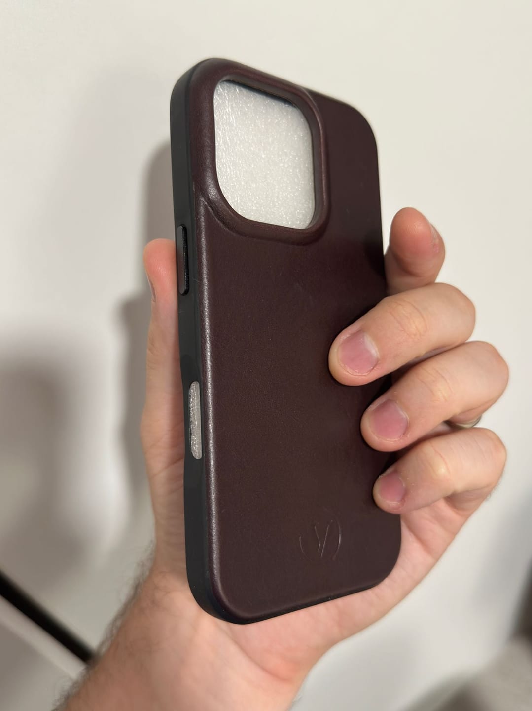Customer photo review of iPhone 16 Series Elite Leather Case