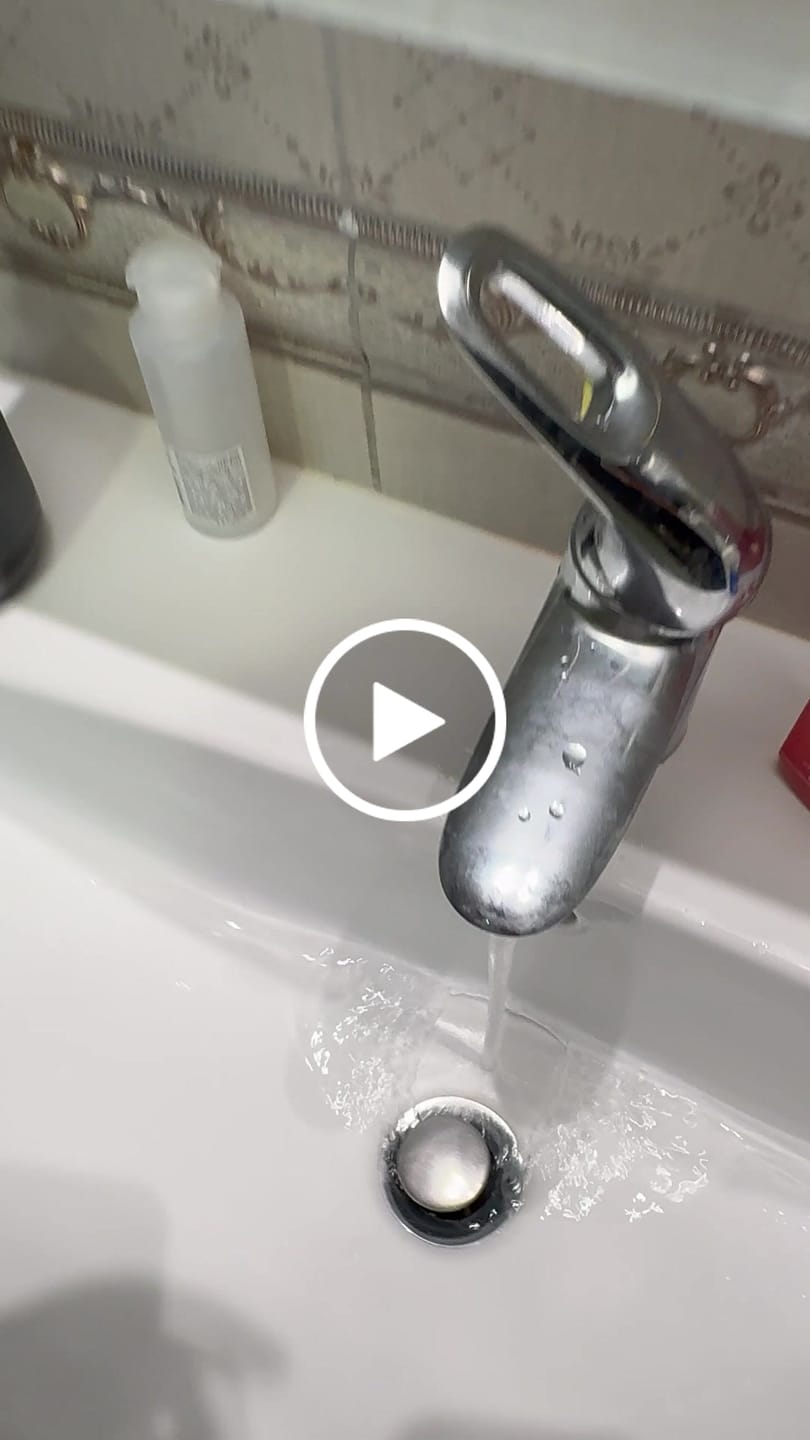 Customer video review of Exfoliating Hand Wash With Dead Sea Minerals 500ml