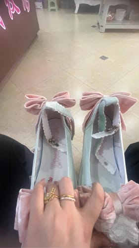 Customer photo review of Thousand-layer cake doll cake shoes