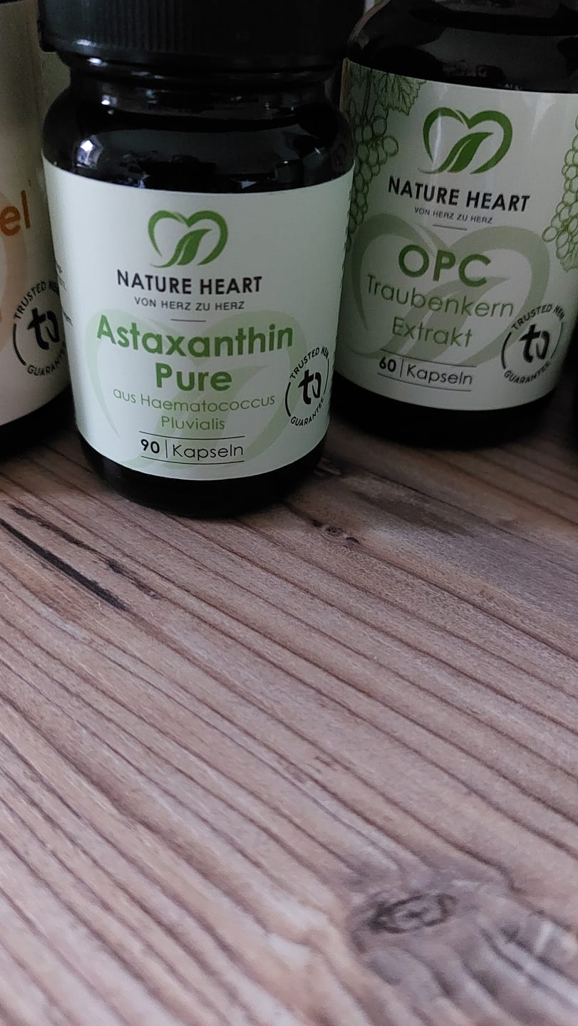 Customer photo review of Astaxanthin Pure
